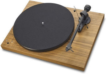 Pro-Ject Debut RecordMaster Plattenspieler Walnuss elek.33/45 RPM USB out Phono-Vorstufe 