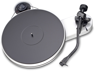 Pro-Ject RPM 3 Carbon Ortofon 2M Silver Farbe: weiß 