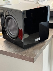 Velodyne Acoustics MiniVee X Subwoofer mit Raumeinmessung 